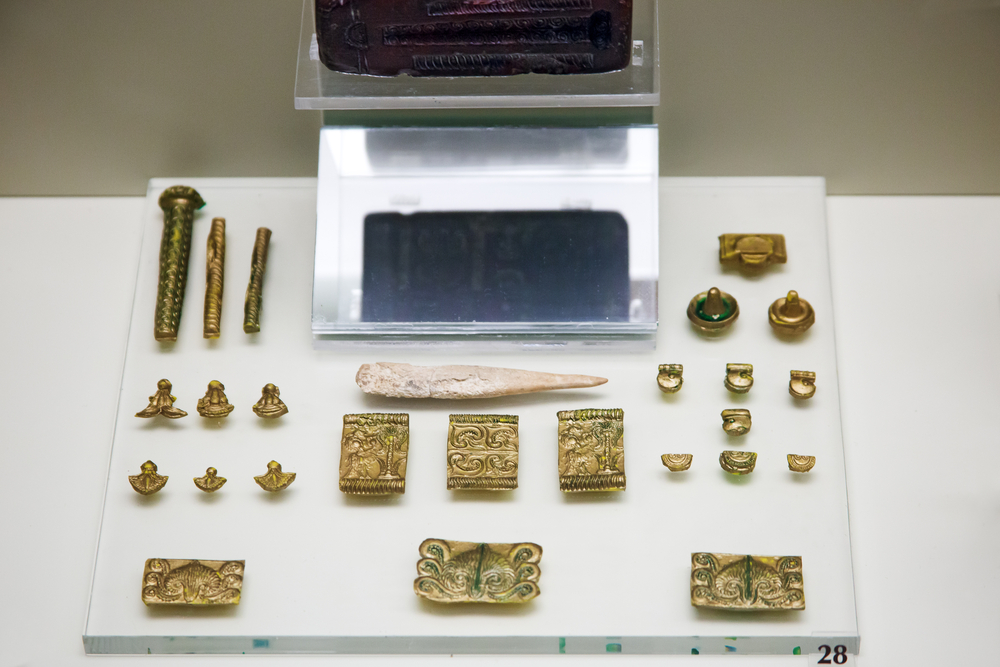 8 mycenae museum
