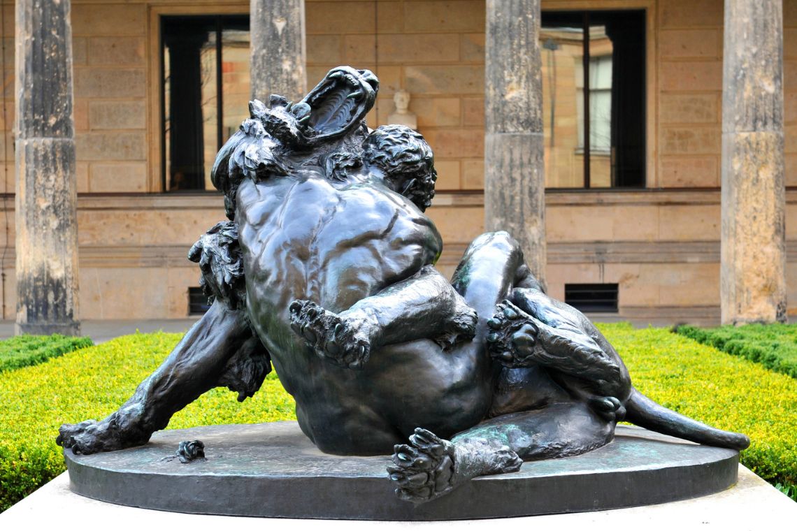 hercules and the nemean lion Credits lucianmilasan depositphotos
