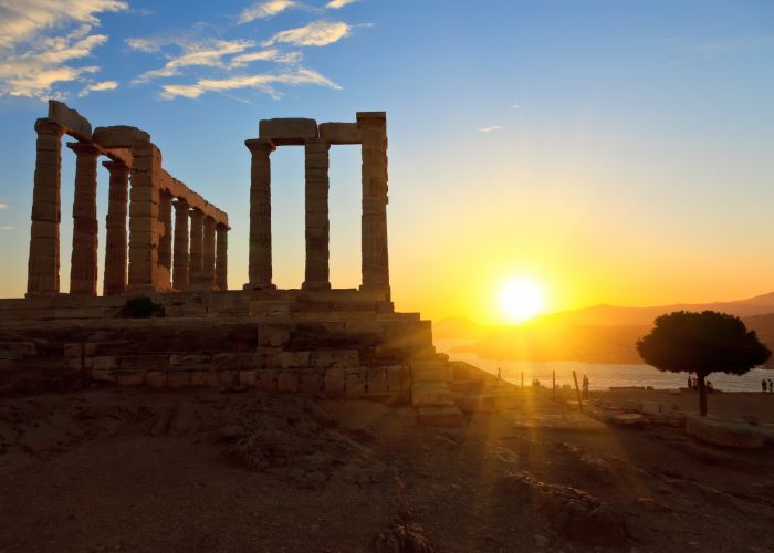 ruins οf poseidon temple sounio sborisov depositphotos copy